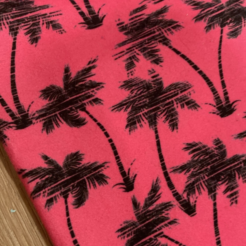 Women’s hot, pink palm tree, yoga, pants, size medium - Picture 4 of 7